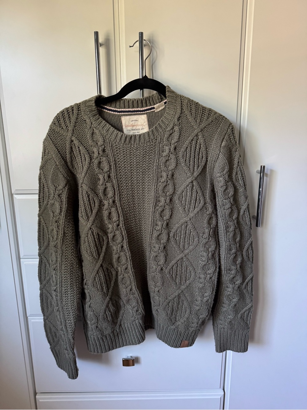 Weatherproof vintage- Men's Olive Cable-Knit Crewneck Sweater